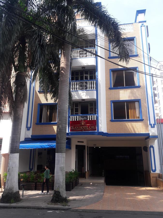 Hotel 칼리 외부 사진